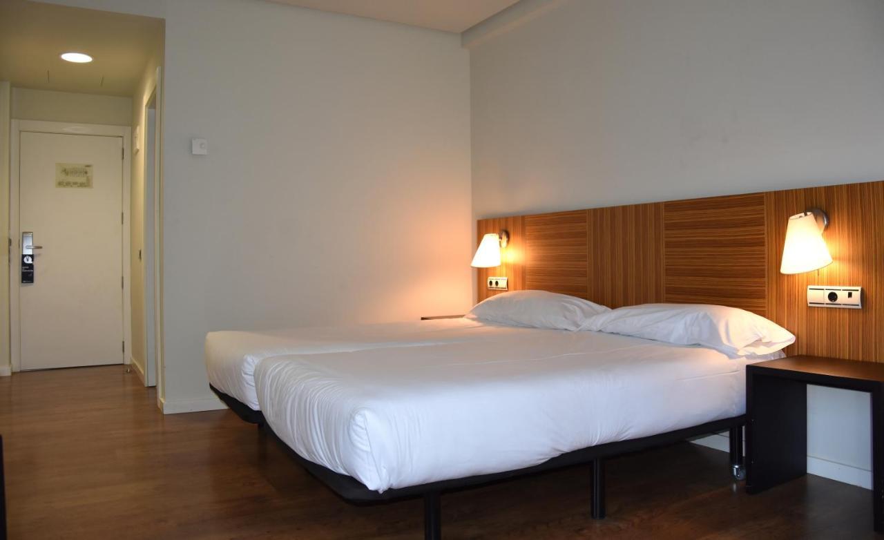 Hotel Y Apartamentos Snoe Isaba Εξωτερικό φωτογραφία