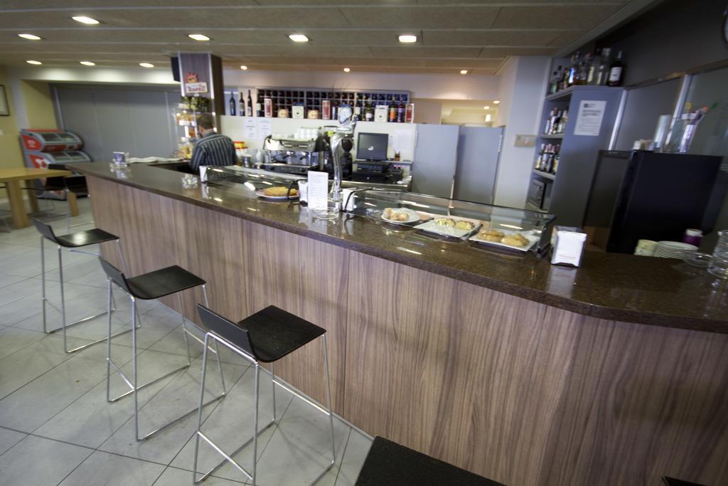 Hotel Y Apartamentos Snoe Isaba Εξωτερικό φωτογραφία