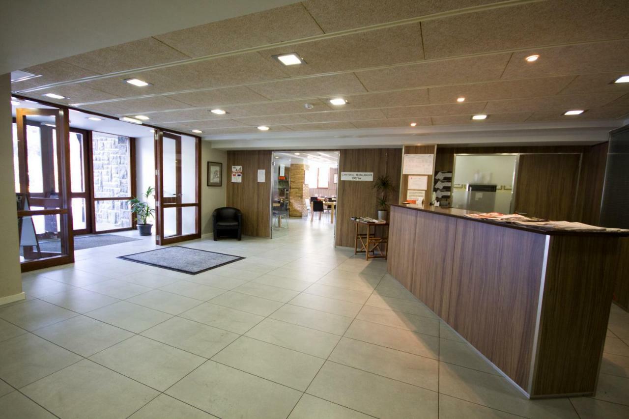 Hotel Y Apartamentos Snoe Isaba Εξωτερικό φωτογραφία